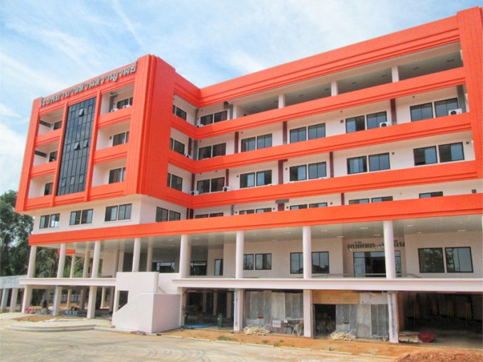 Suan Saranrom Hospital