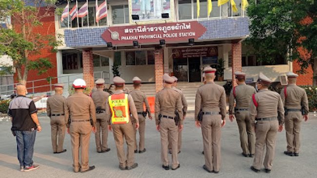Phak Hai Police Station